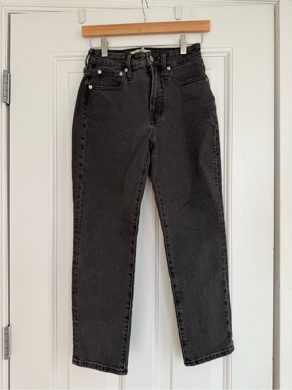 Madewell - The Curvy Perfect Vintage Jeans in Black Wash